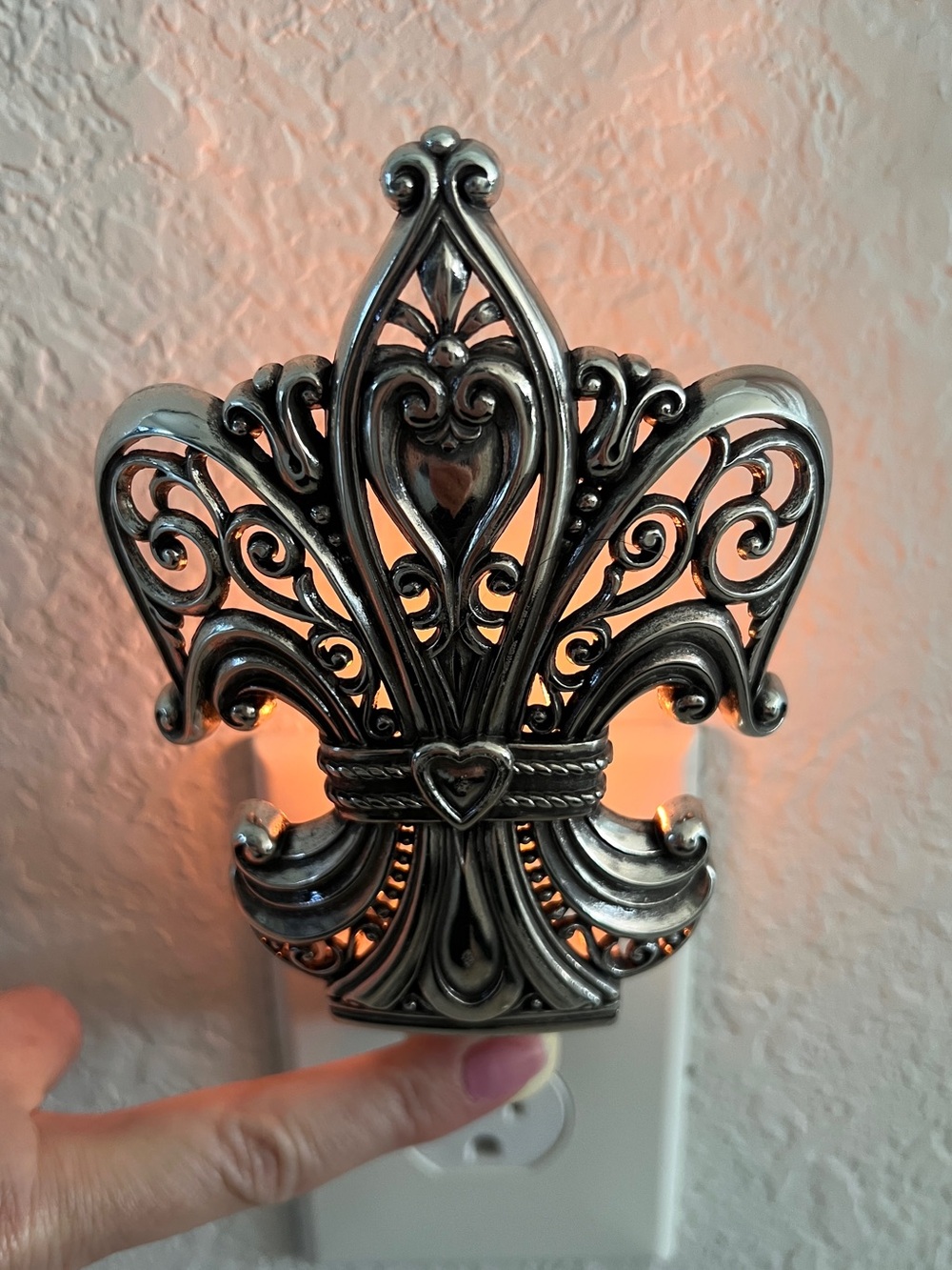 Brighton Fleur De Lis Night Light Silver Plated Retired Vintage